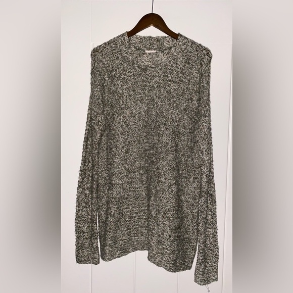 St. John Bay‎  Crewneck Long Sleeves Women Crochet Open Knit Tunic Sweater - Picture 3 of 9